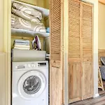 Cote Palais Avec Climatisation - Fibre & Netflix - Spacieux En Rez-de-chaussee 公寓 卡尔卡松