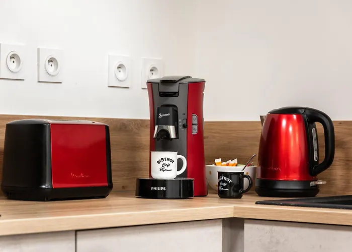 Cote Palais Avec Climatisation - Fibre & Netflix - Spacieux En Rez-de-chaussee * קרקסון