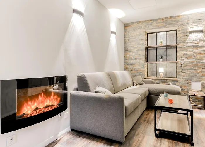 דירה Cote Palais Avec Climatisation - Fibre & Netflix - Spacieux En Rez-de-chaussee